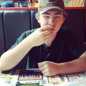 Meet your Posher, Yvette